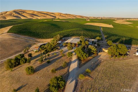 Tiny photo for 8585 Cross Canyons Road, San Miguel, CA 93451 (MLS # NS24213915)