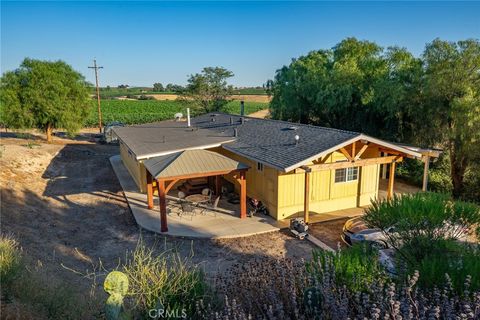 Tiny photo for 8585 Cross Canyons Road, San Miguel, CA 93451 (MLS # NS24213915)