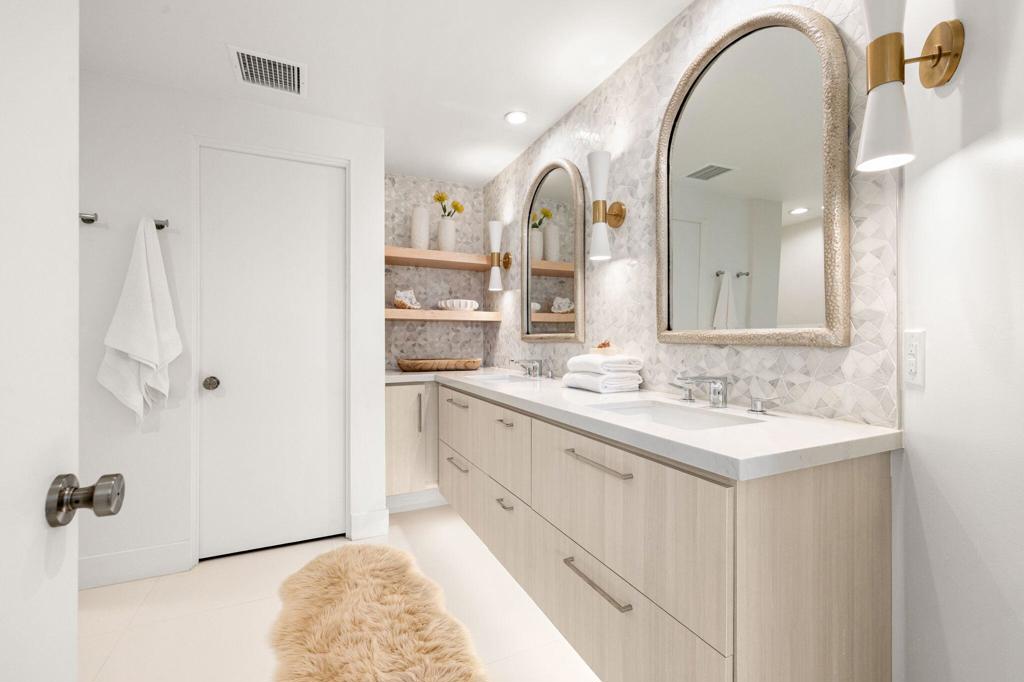 Rancho Mirage C.C. - Residential