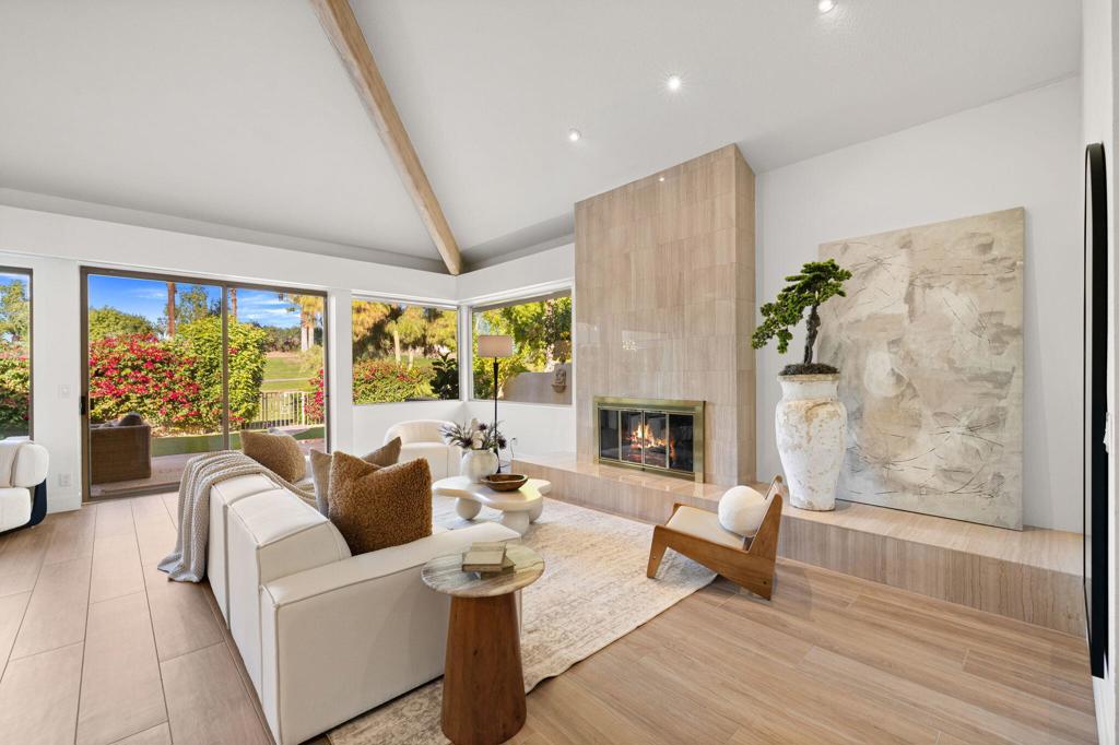 Rancho Mirage C.C. - Residential