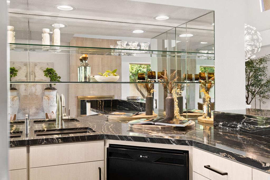 Rancho Mirage C.C. - Residential