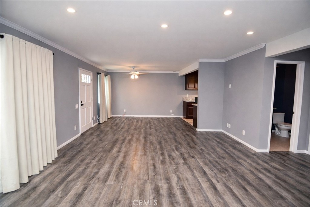 340 MIRALESTE Drive 275