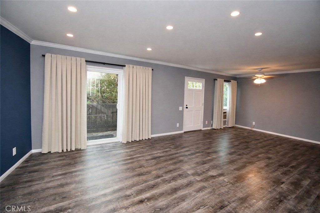 340 MIRALESTE Drive 275