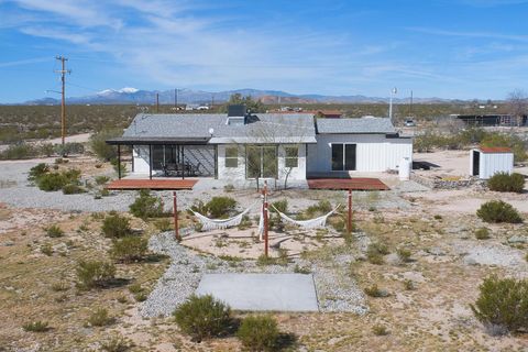 Photo of 2071 Border Avenue, Joshua Tree, CA 92252 (MLS # 219144062PS)