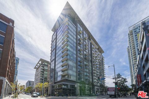 Photo of 1100 S Hope Street #805, Los Angeles, CA 90015 (MLS # 26821921)