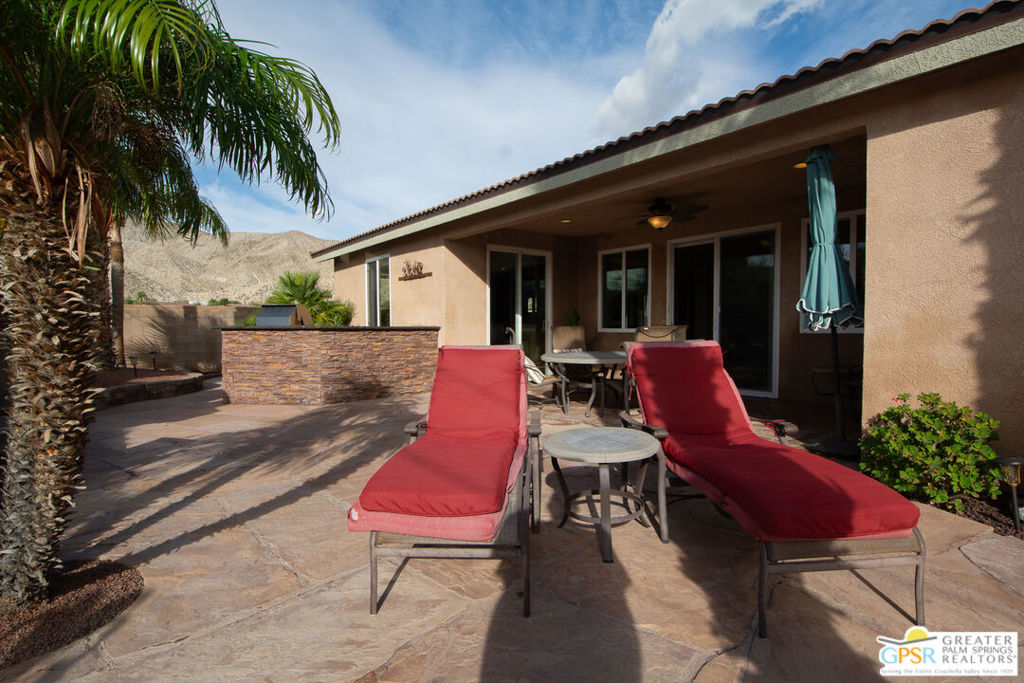 Paradise Springs - Residential