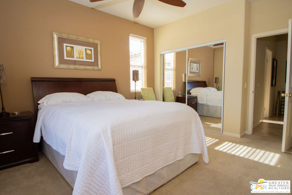 Paradise Springs - Residential