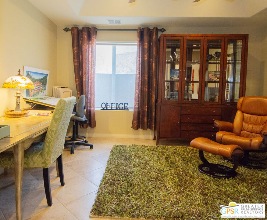 Paradise Springs - Residential