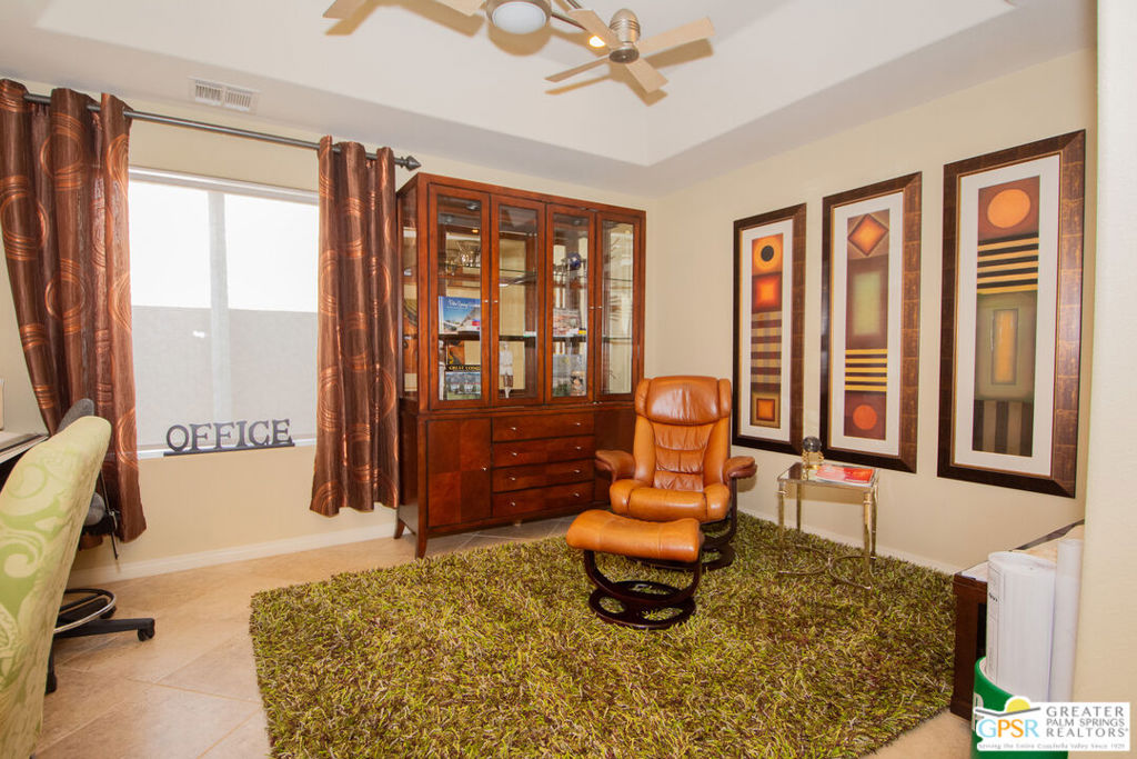 Paradise Springs - Residential