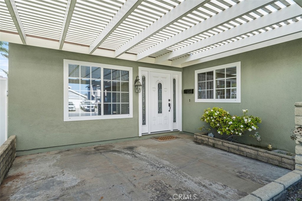 10715 Lynn Circle