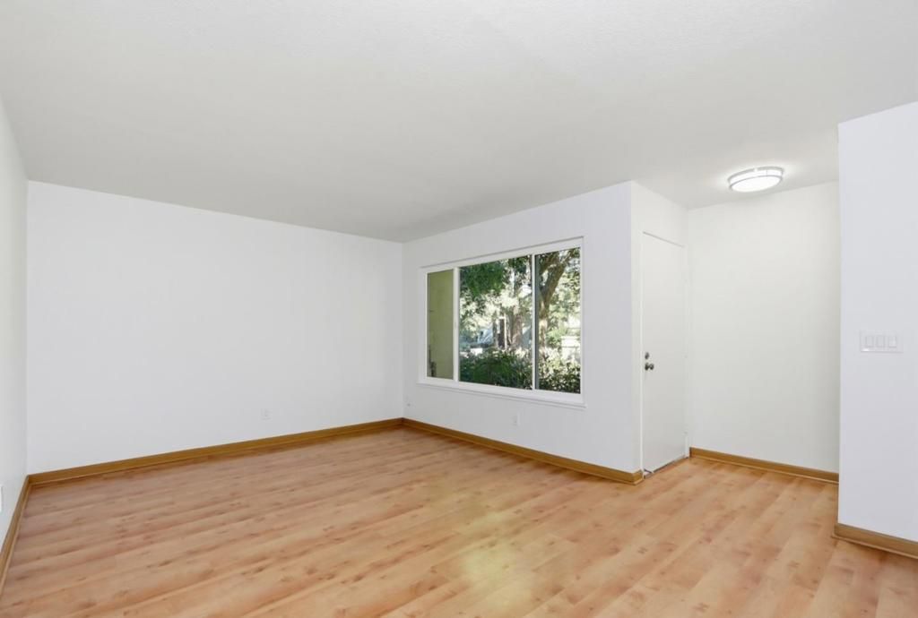 Photo of 1249 Crescent Terrace, Sunnyvale, CA 94087 (MLS # ML82037843)