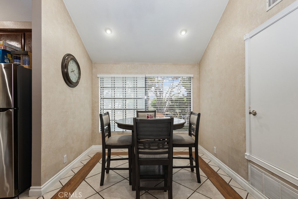 16211 Downey Avenue 31