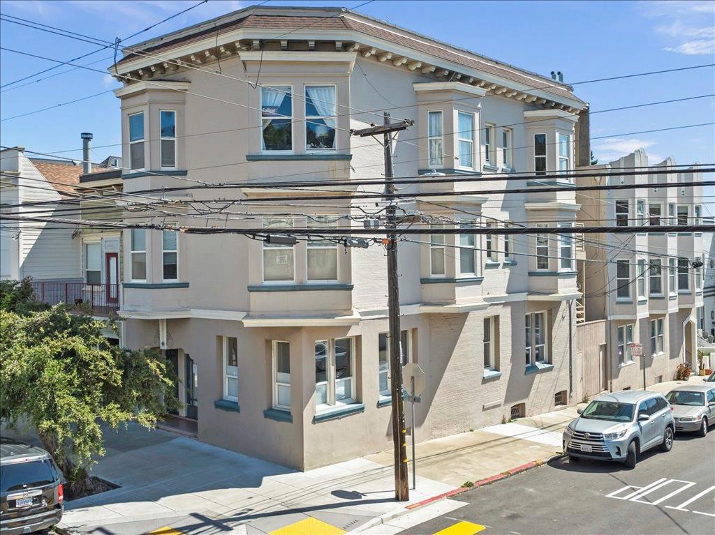 282 Valley Street
