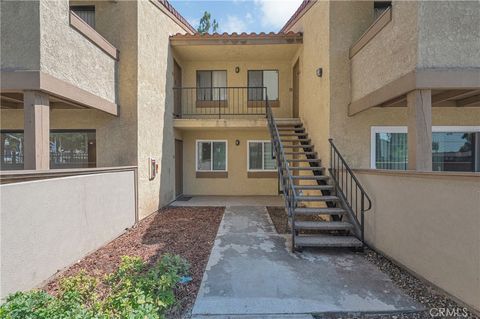 Photo of 1110 W Blaine Street #102, Riverside, CA 92507 (MLS # TR25275447)