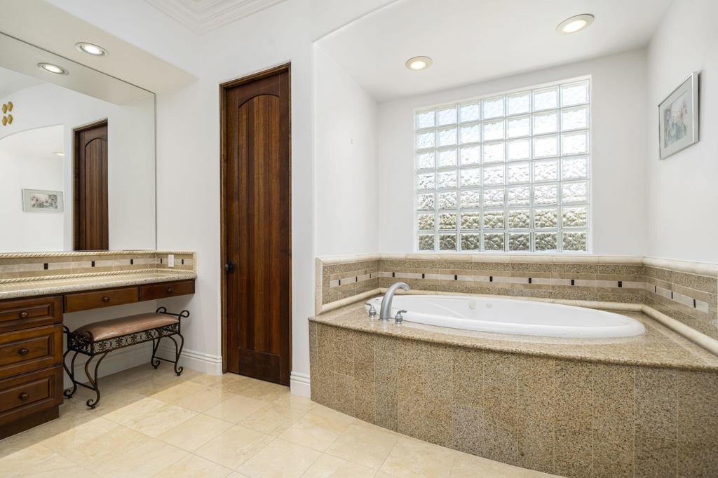 The Palms - Residential Lease