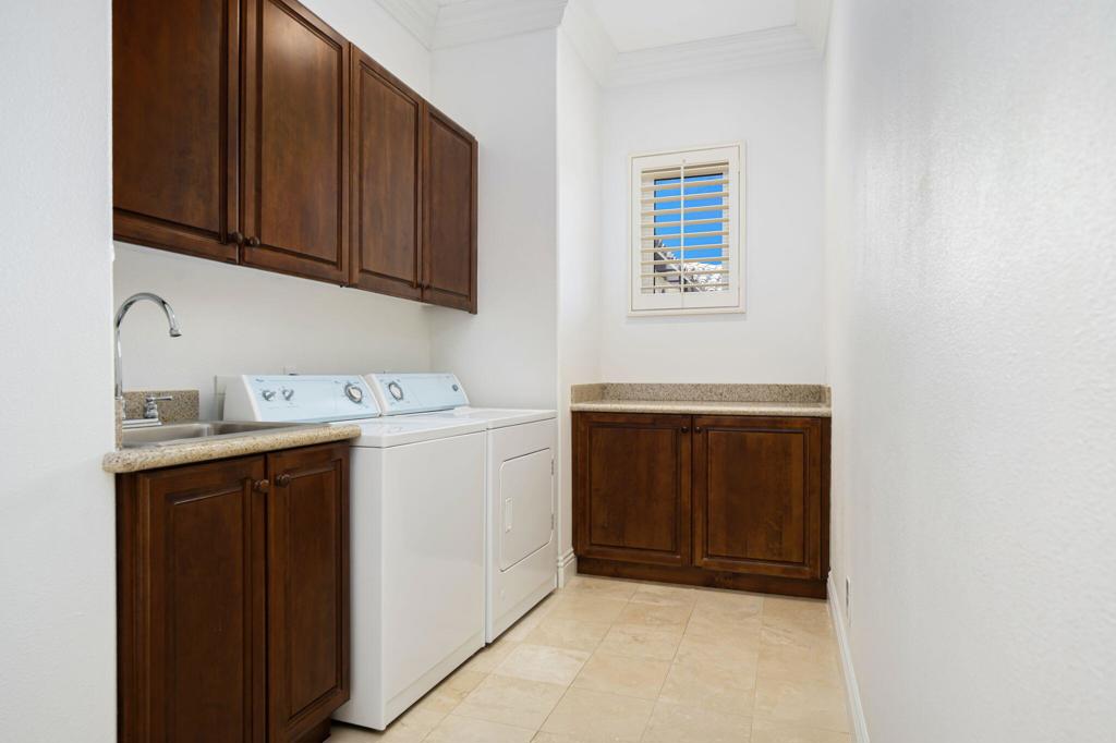 The Palms - Residential Lease