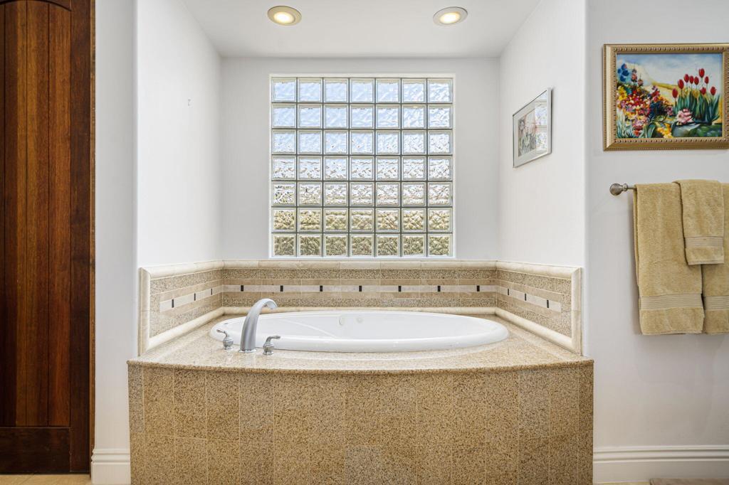 The Palms - Residential Lease
