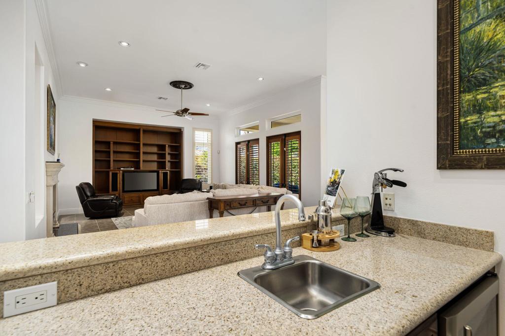 The Palms - Residential Lease