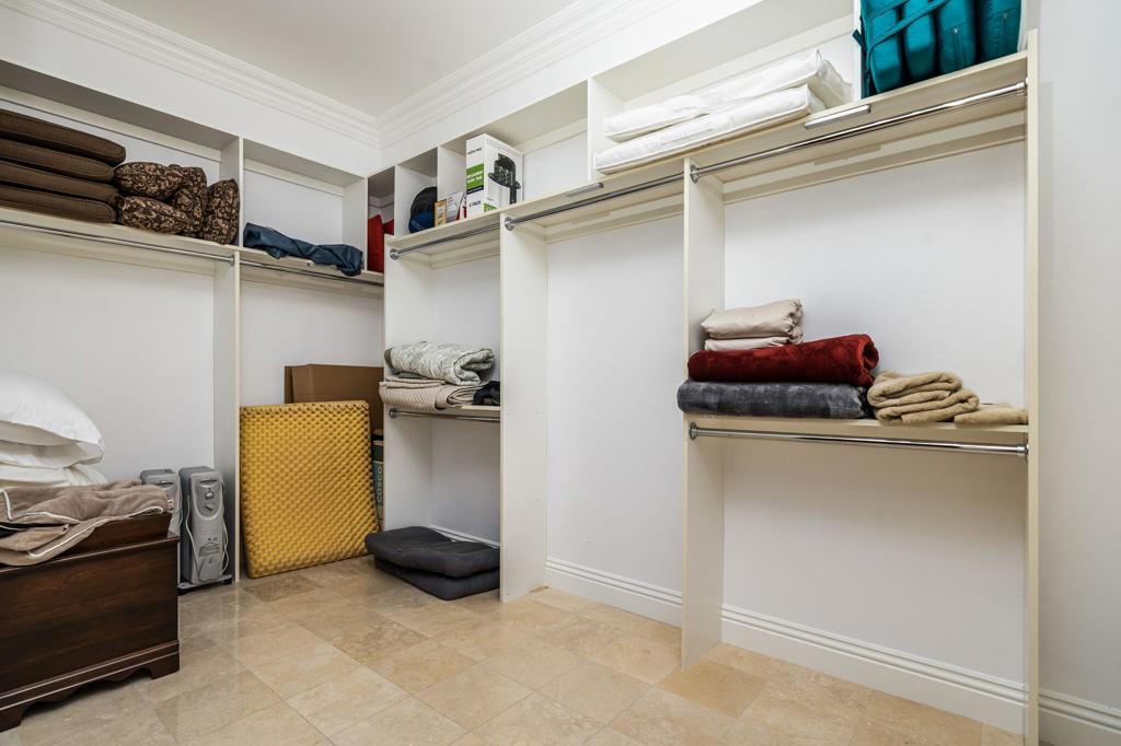 The Palms - Residential Lease