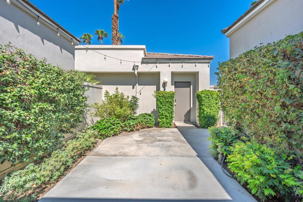 PGA Stadium - Residential