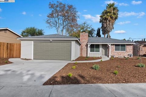 Photo of 1154 Tilson Dr Dr, Concord, CA 94520 (MLS # 41119122)