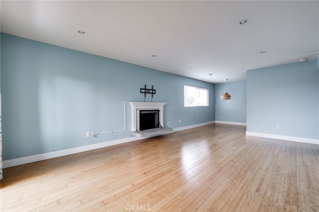 Villa Warner (VWAR) - Residential Lease