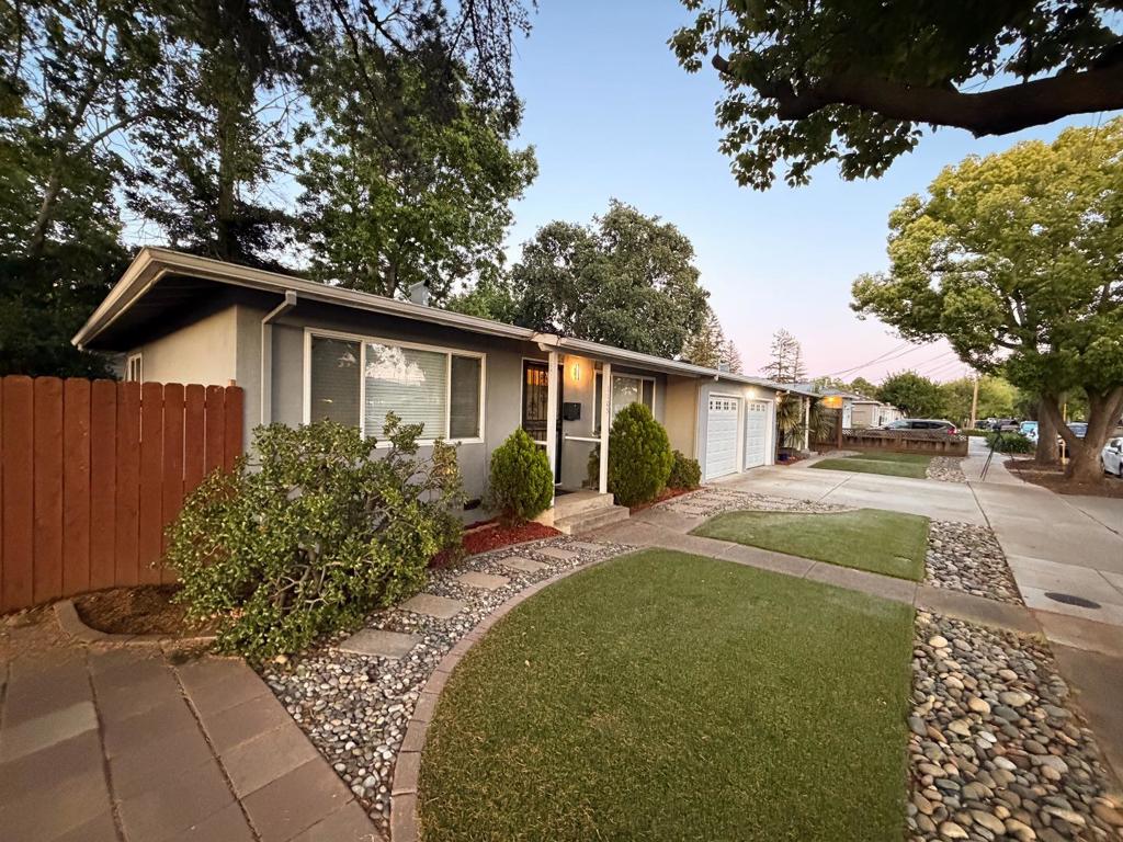 1105 Junipero Avenue