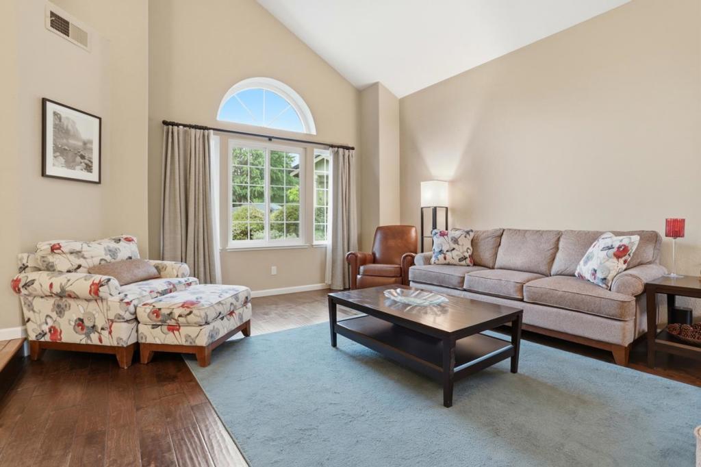 160 Zinfandel Circle