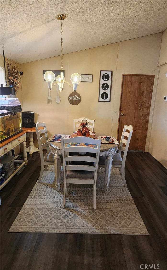 Mesa Bluff Village - Manufactured In Park