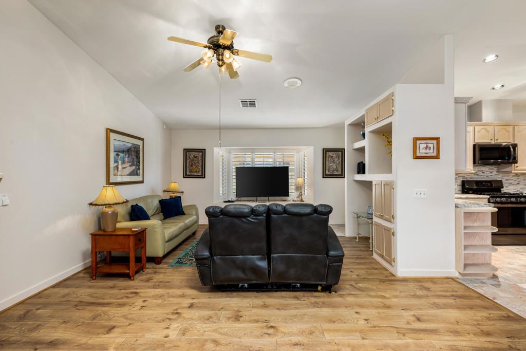 Desert Grove - Residential