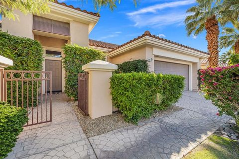 Photo of 35114 Rosemont Drive, Palm Desert, CA 92211 (MLS # 219140457DA)