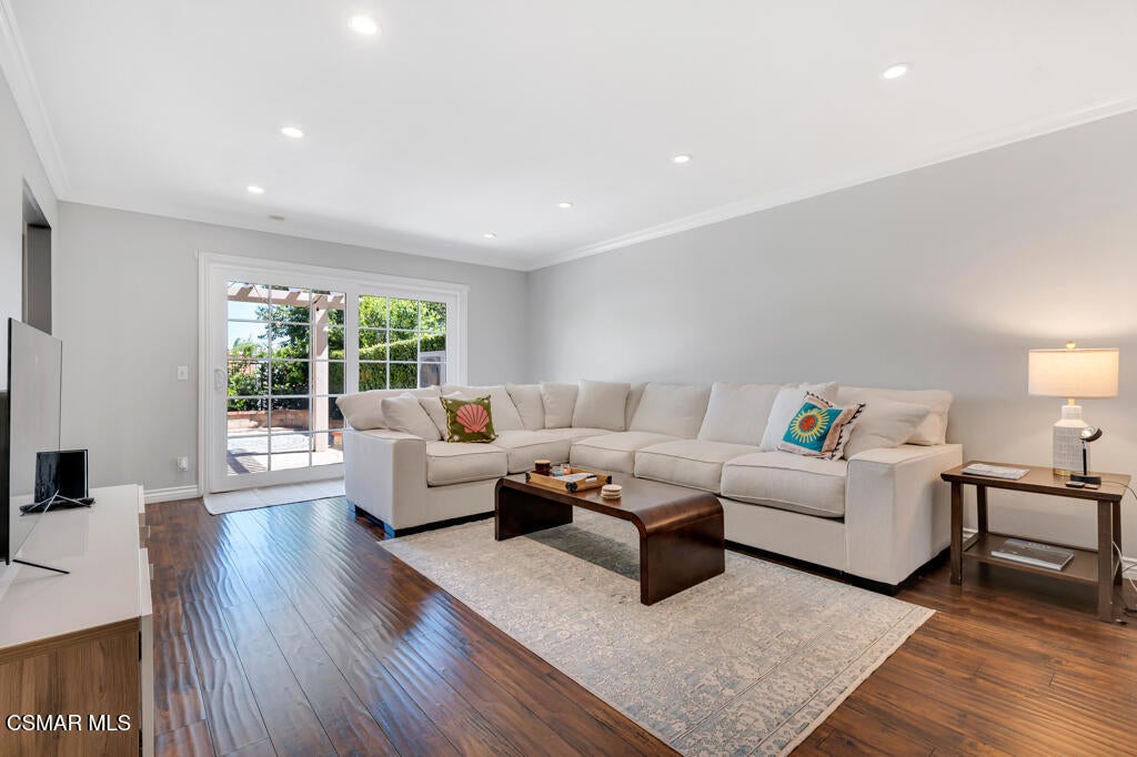5344 Isabella Court