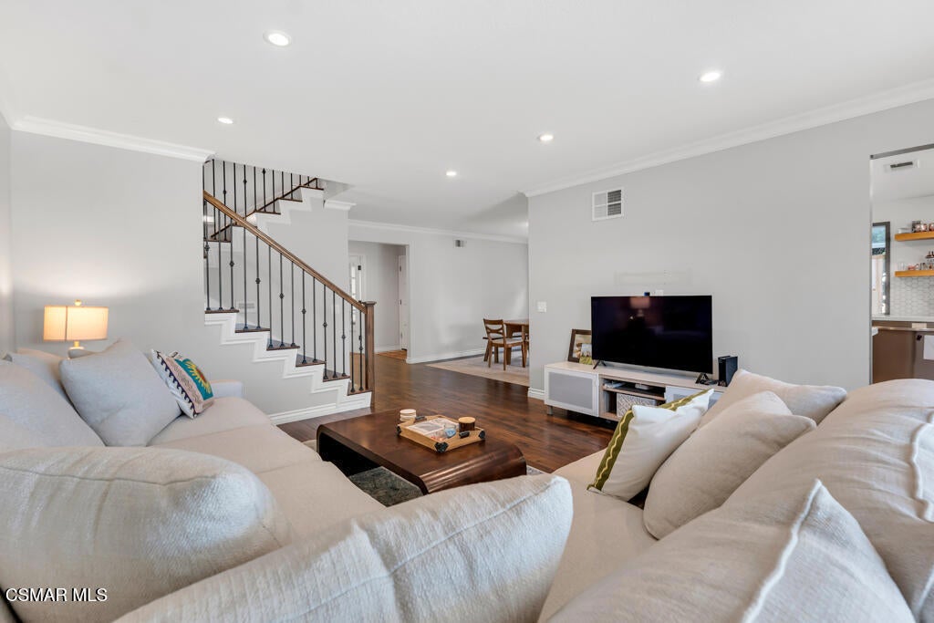 5344 Isabella Court