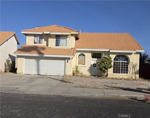Photo of 14617 Pony Trail RD, Victorville, CA 92392 (MLS # CV26100808)