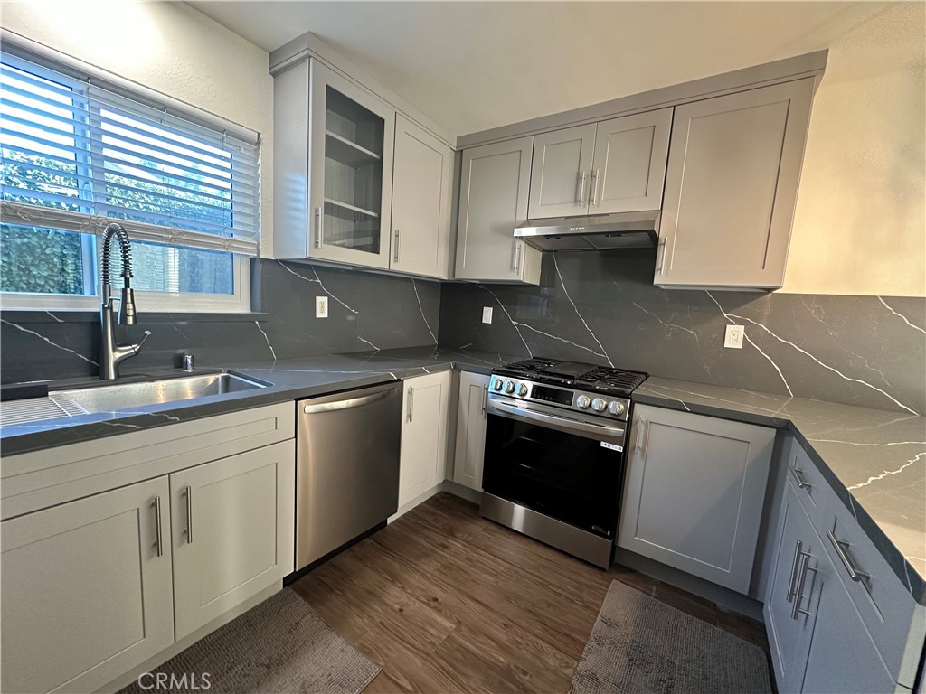 17122 Santa Lucia Street