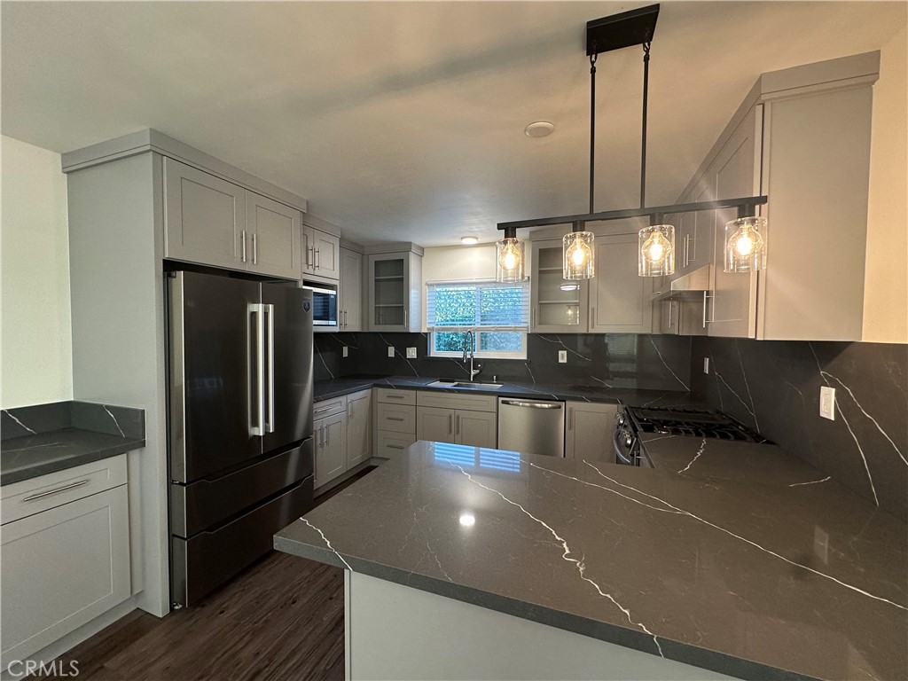 17122 Santa Lucia Street