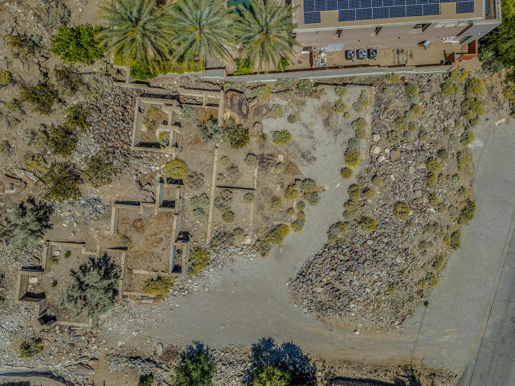 1821 Crestview Drive