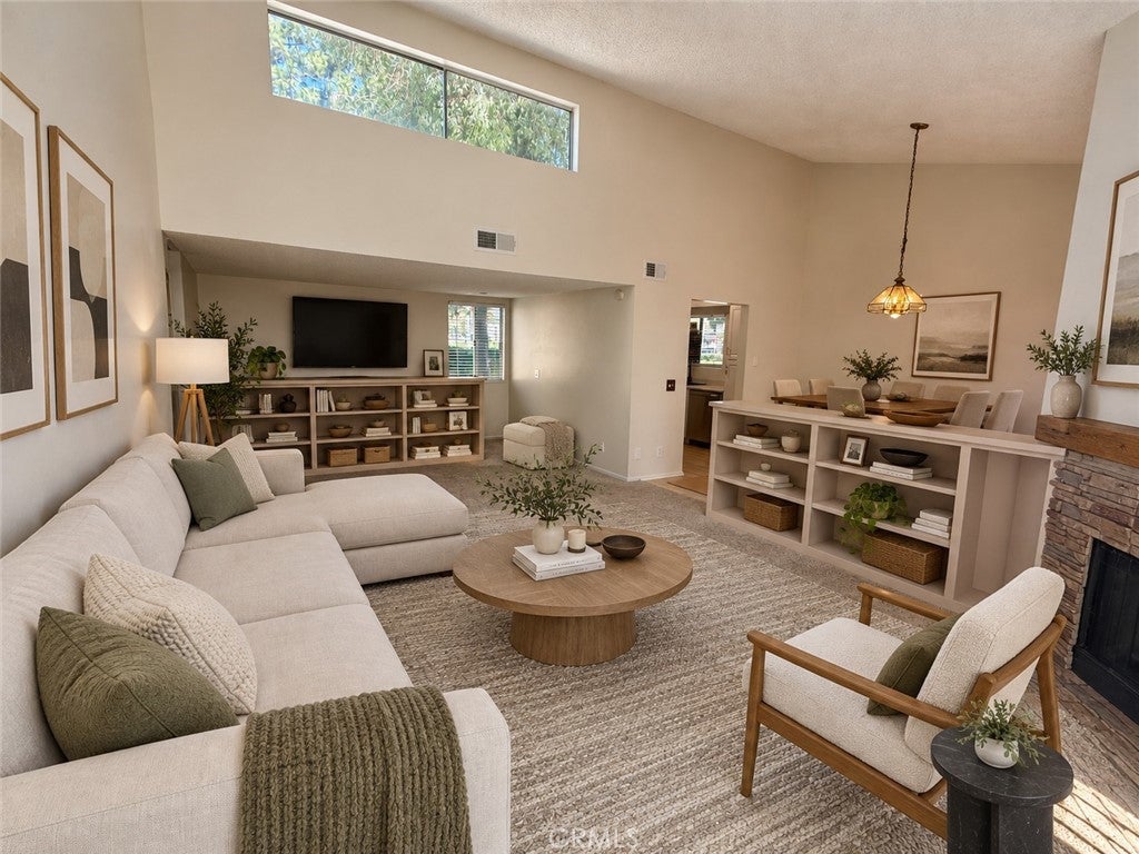 9385 Mesa Verde E