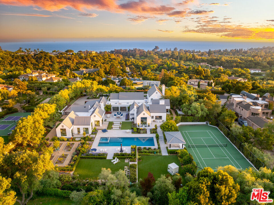 Ennisbrook - Residential