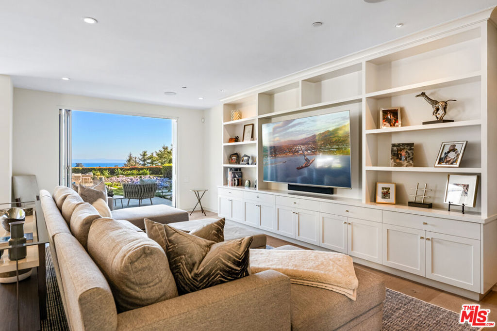 Ennisbrook - Residential