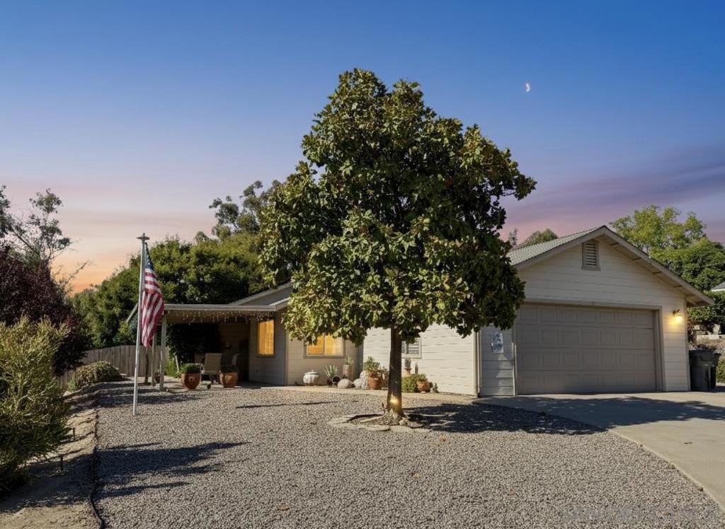 Ramona - Residential