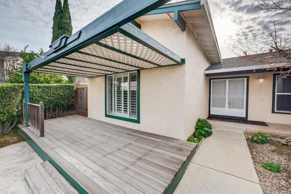 4110 Wingham Place