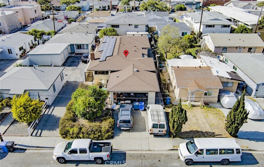 4427 W 166th Street