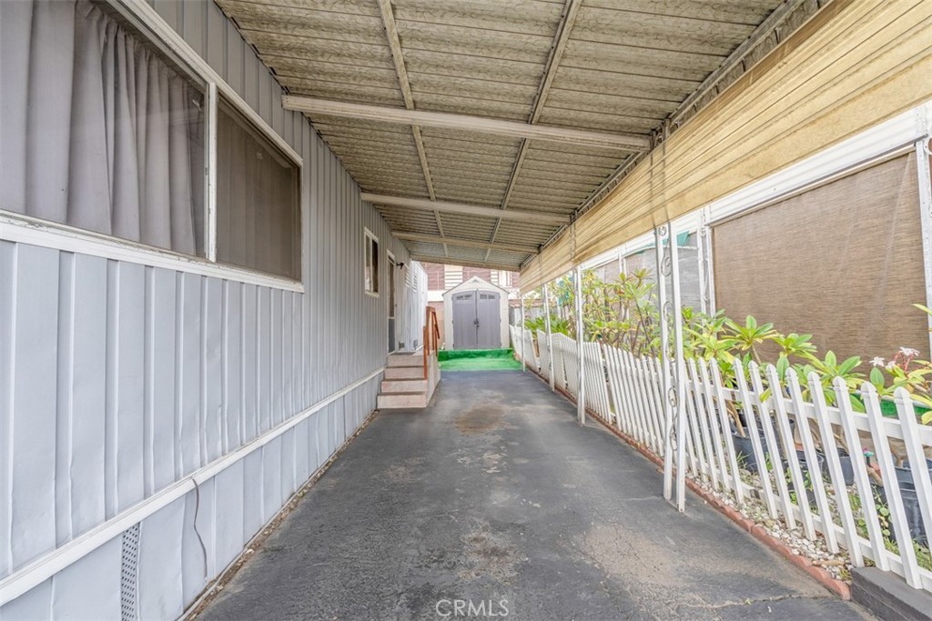 1045 N Azusa Avenue 215