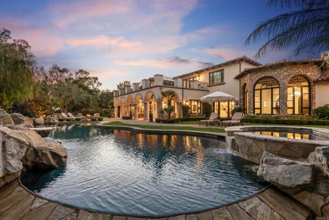 Photo of 6749 Calle Ponte Bella, Rancho Santa Fe, CA 92091 (MLS # NDP2609656)