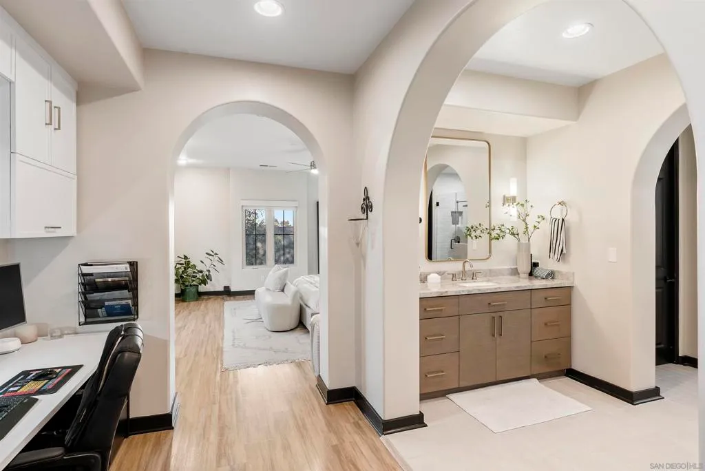 San Diego, California 92127, United States, 4 Bedrooms Bedrooms, ,5 BathroomsBathrooms,Residential,Active,217264