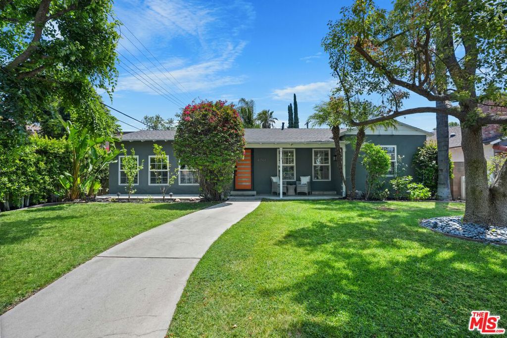 4744 Camellia Avenue, Valley Village CA 91602