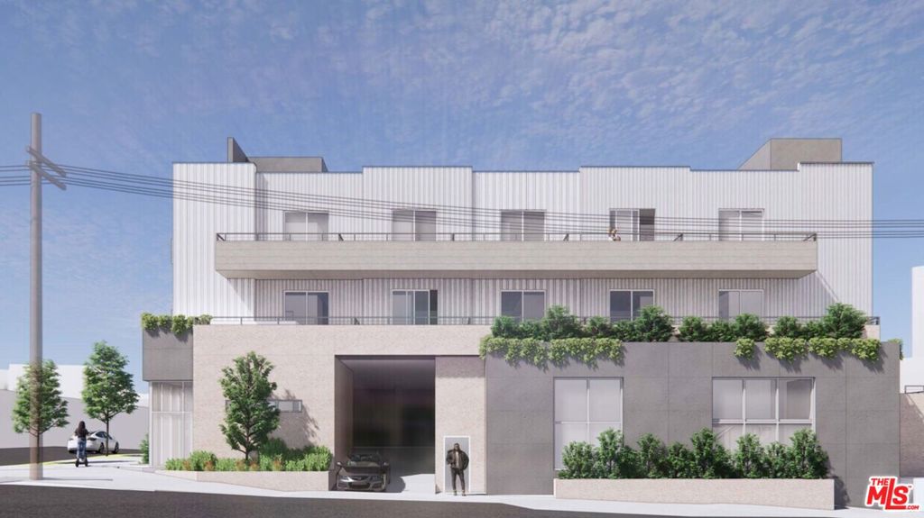 302 N Pacific Avenue