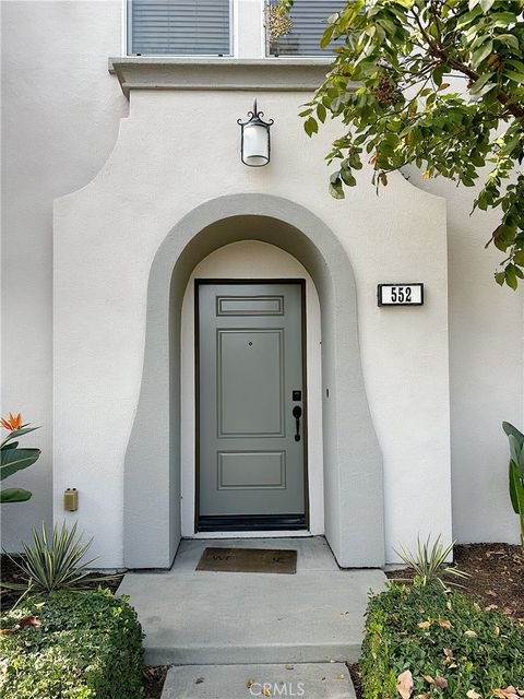 Photo of 552 Calle Estrella, Montebello, CA 90640 (MLS # WS25266242)