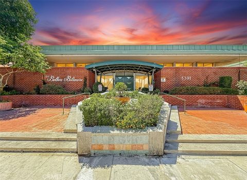Photo of 5301 Balboa Boulevard #A3, Encino, CA 91316 (MLS # SR26101317)